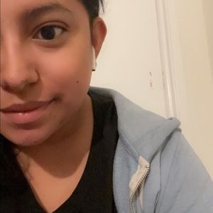 Meet your Posher, Belen